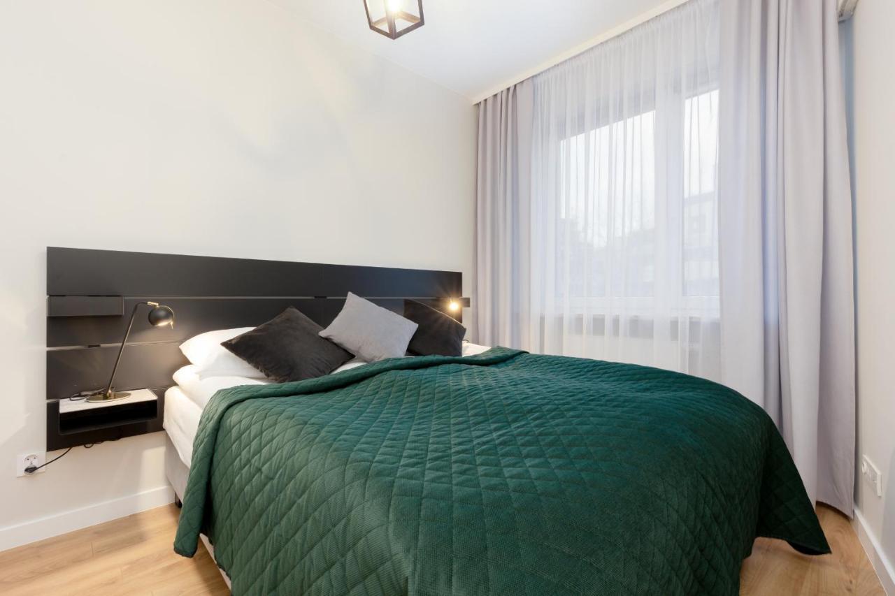 Appartamento Spacious In With Balcony And Parking By Renters
